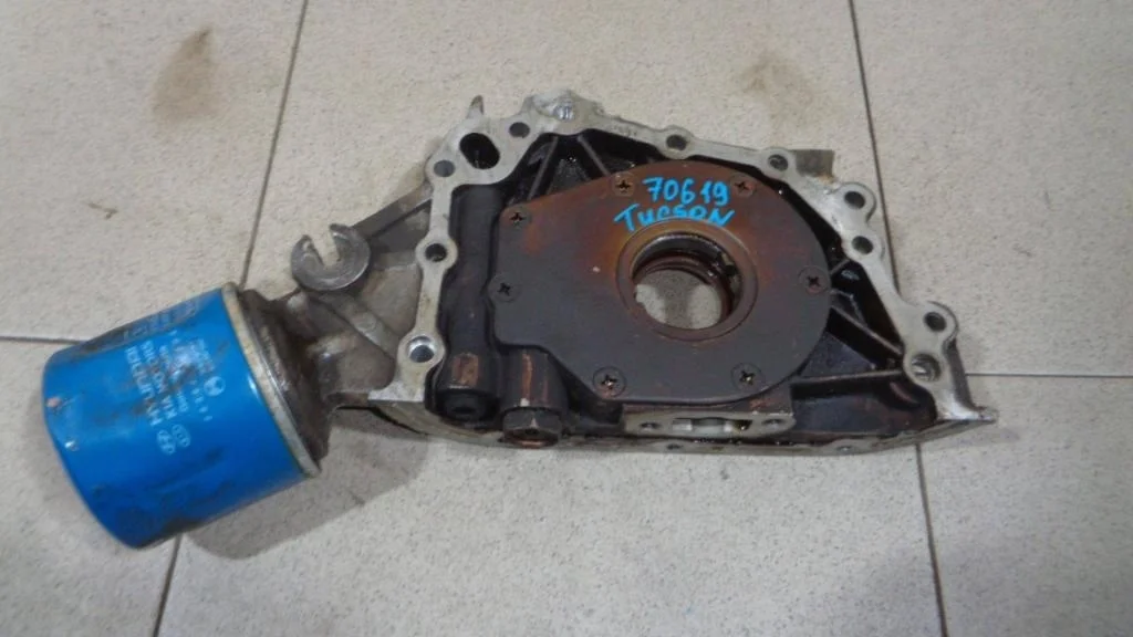 Насос масляный Hyundai Tucson 1 JM