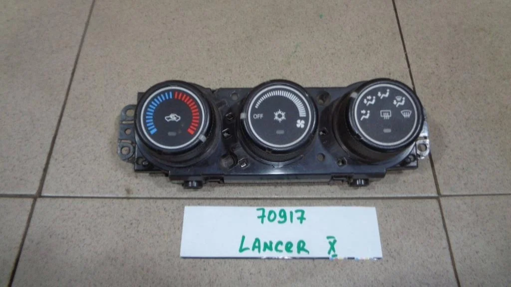 Блок управления отопителем Mitsubishi Lancer 10 CY