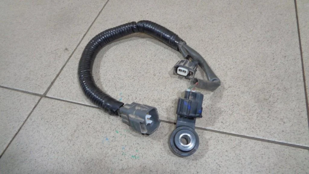 Датчик детонации Toyota Land Cruiser Prado J150