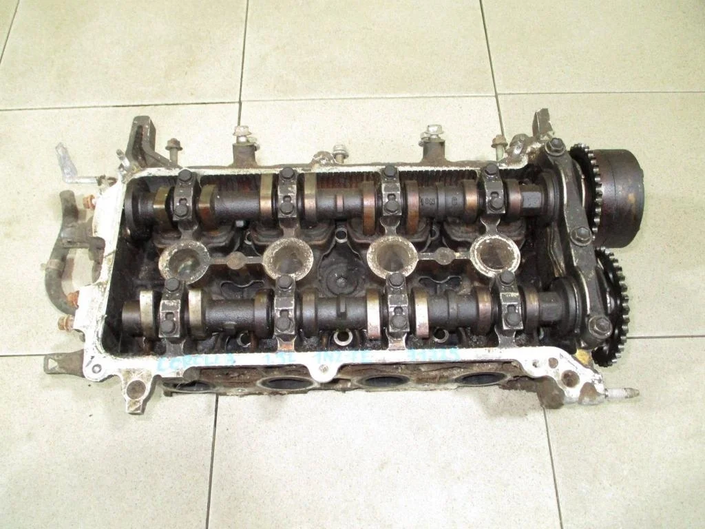 Головка блока Toyota Corolla E120