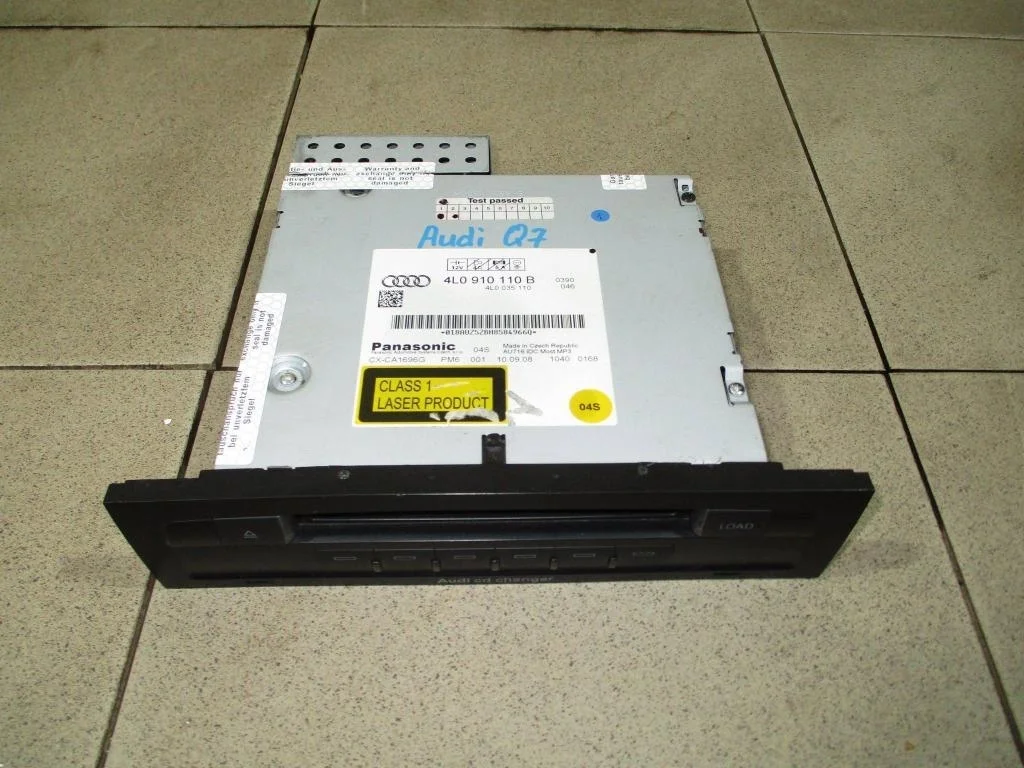 Ченджер компакт дисков Audi Q7 2008 4L