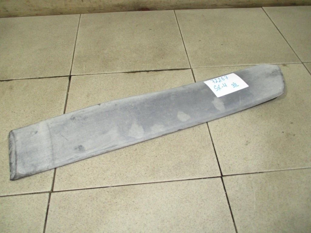 Накладка двери задней левой Suzuki SX4 2013