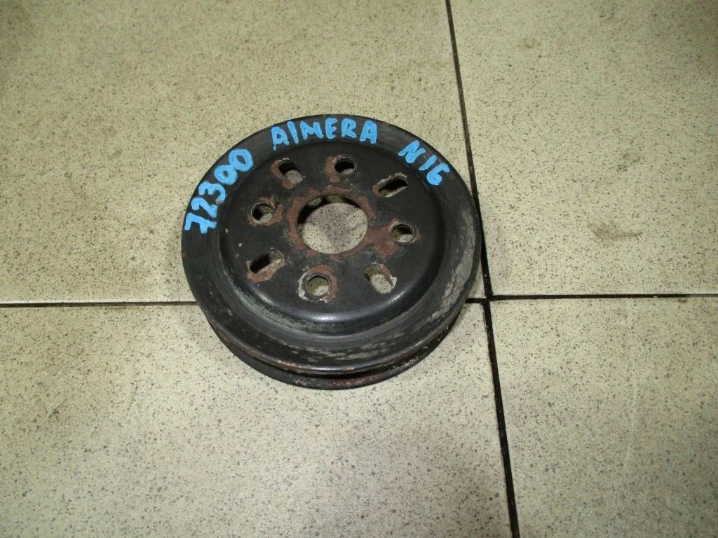 Шкив помпы Nissan Almera 2004 N16