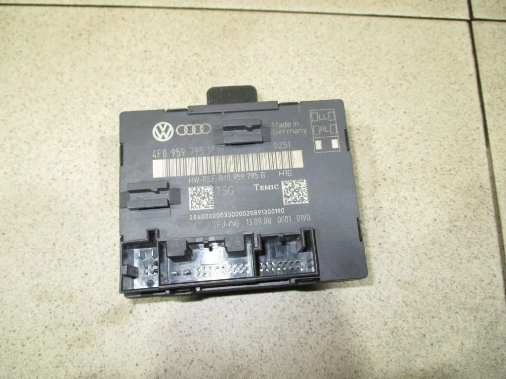 Блок комфорта Audi Q7 2008 4L