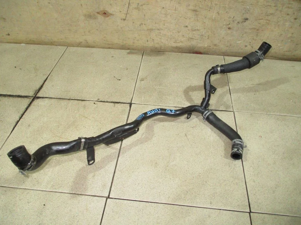 Патрубок Audi Q7 2008 4L