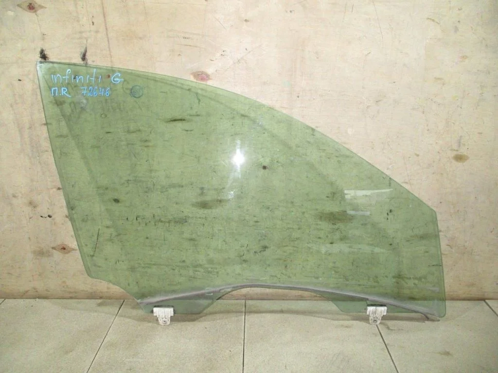 Стекло двери передней правой Infiniti G37 2009 V36