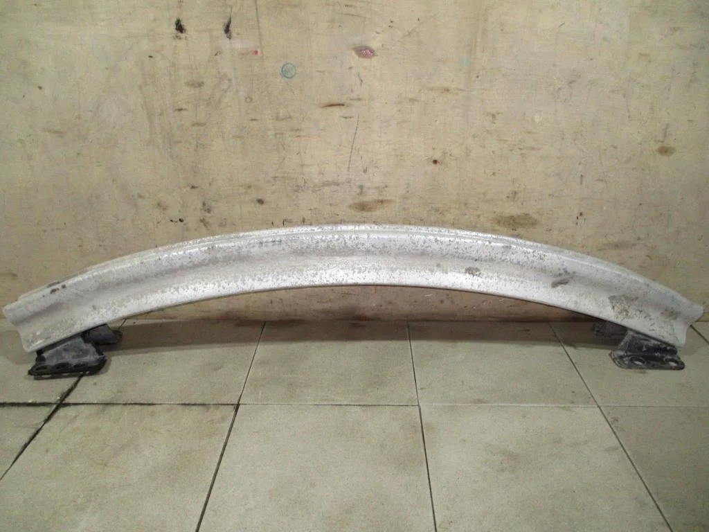 Усилитель заднего бампера Audi Q7 2008 4L