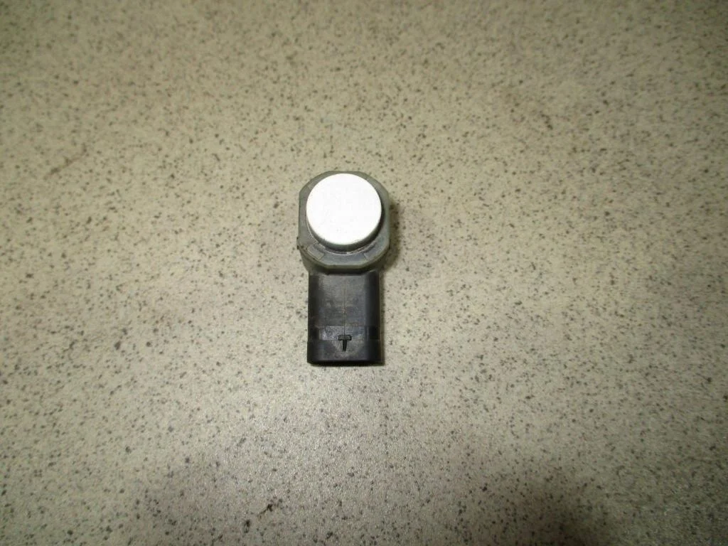 Датчик парковки Audi Q7 2008 4L