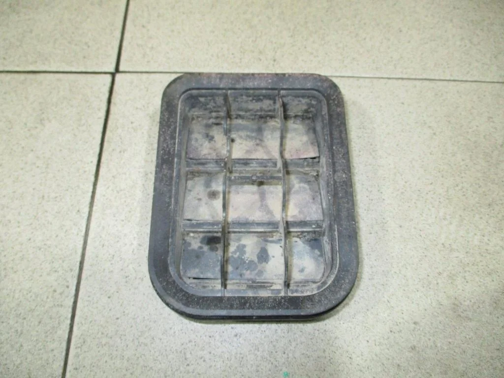 Решетка вентиляционная Skoda Fabia 1 6Y