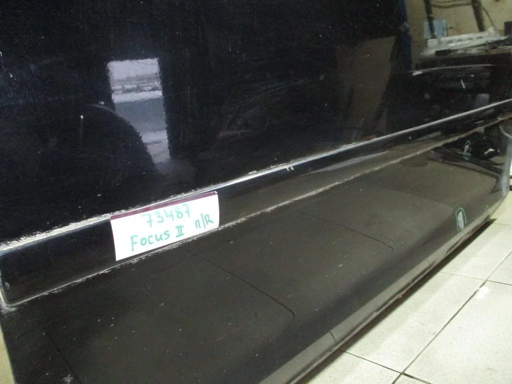 Молдинг передней двери Ford Focus 2007