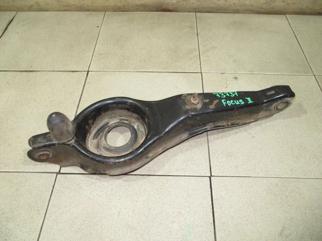 Рычаг задний нижний Ford Focus 2007