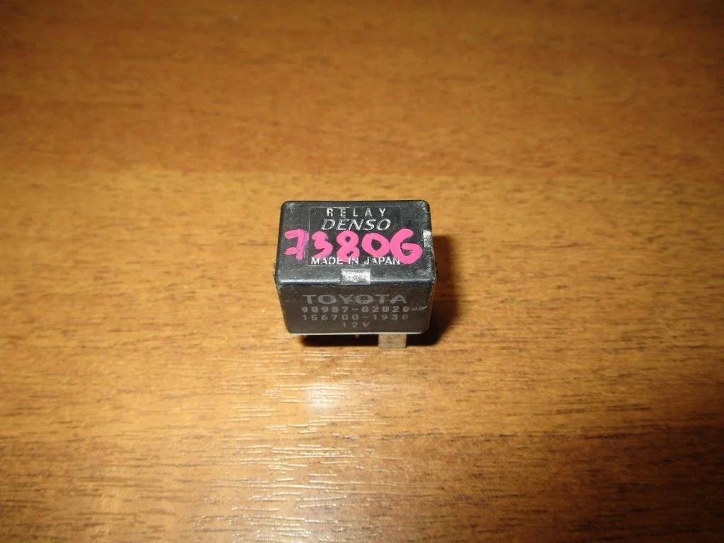 Реле Toyota Camry XV40
