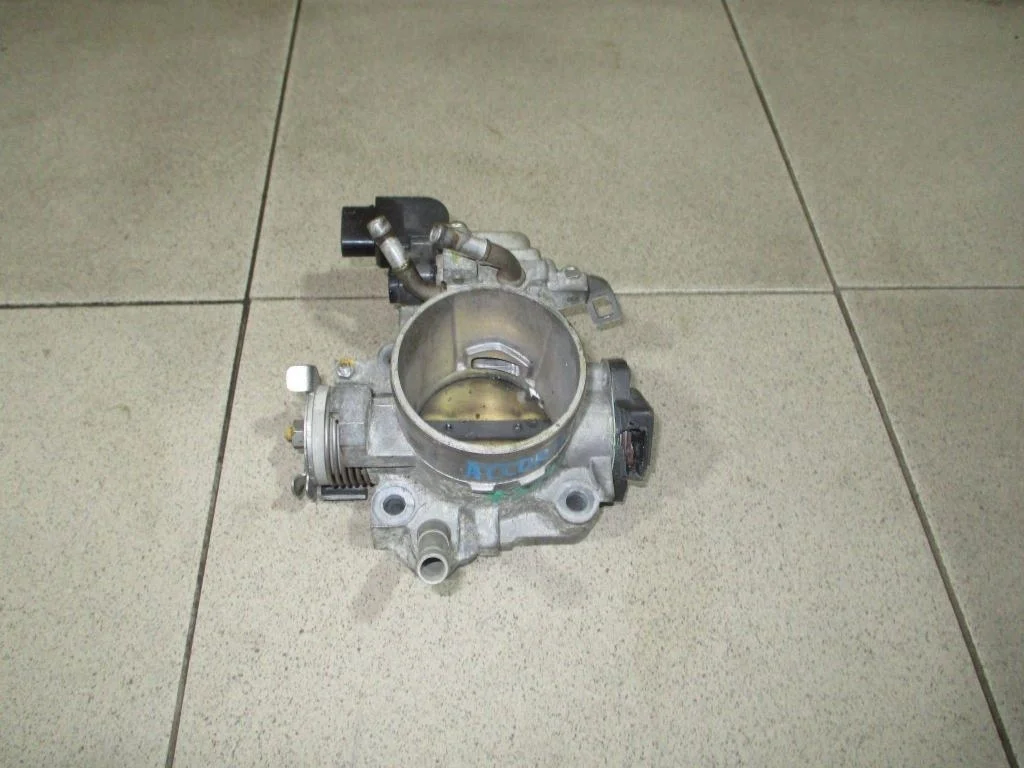 Заслонка дроссельная электрическая Honda Accord 7 CL