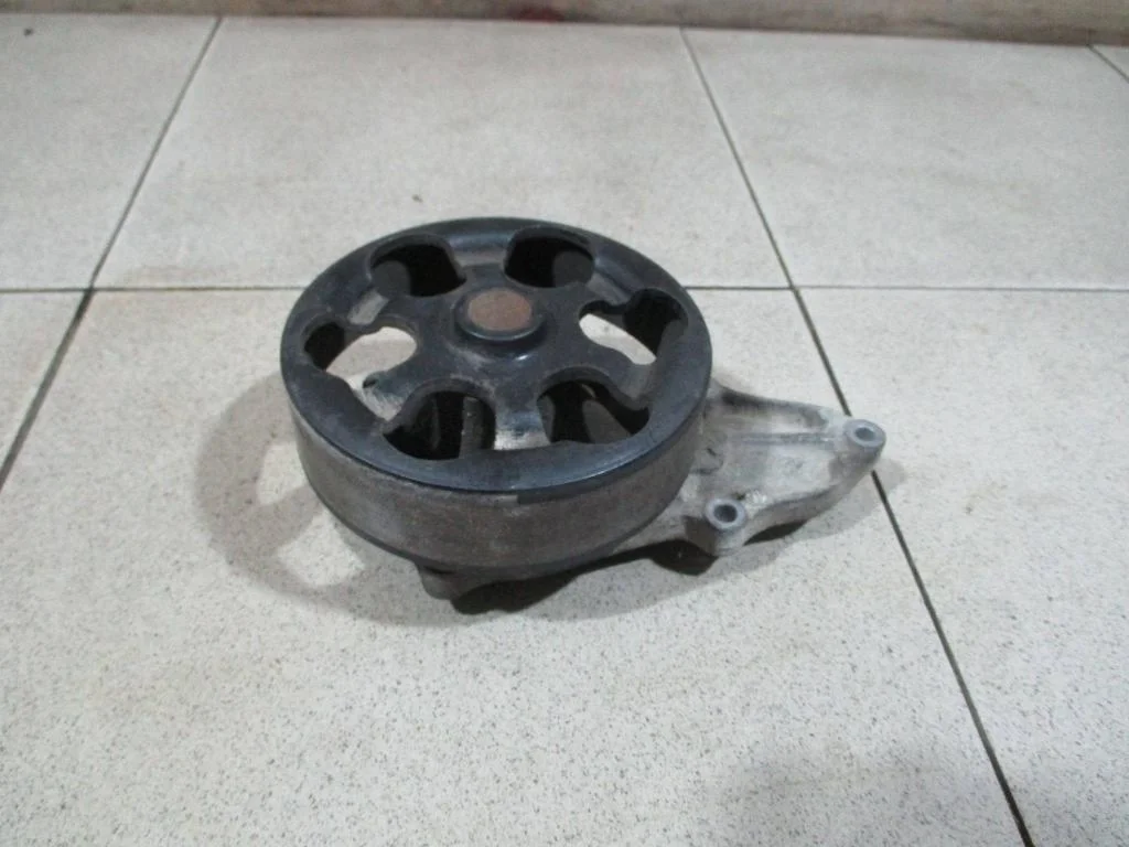 Помпа Honda Accord 7 CL