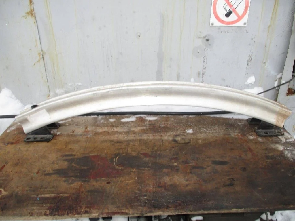 Усилитель заднего бампера Audi Q7 2008 4L