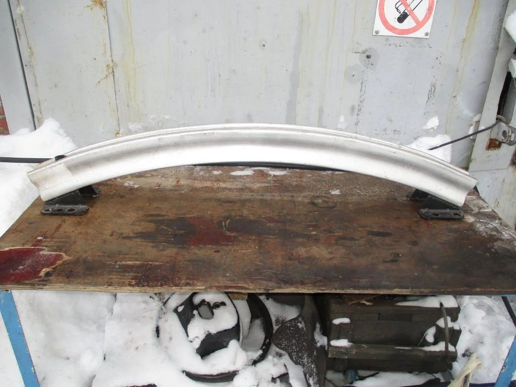 Усилитель заднего бампера Audi Q7 2008 4L