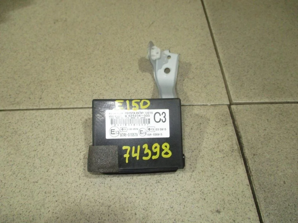 Блок электронный Toyota Corolla 2013 E150