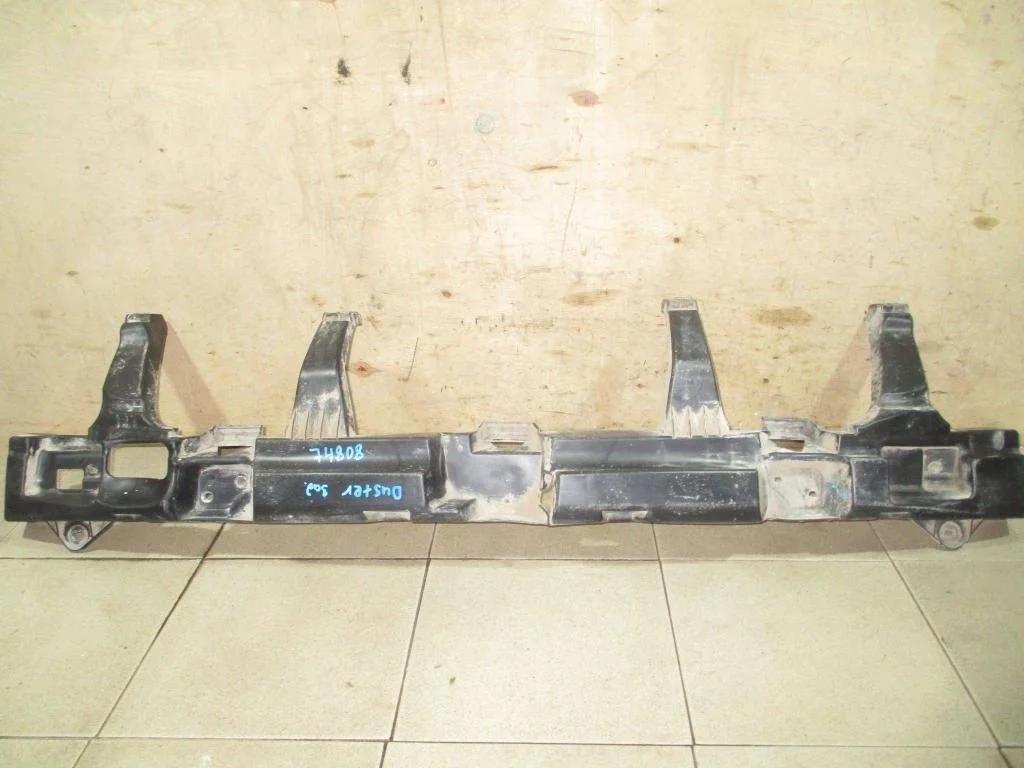 Усилитель заднего бампера Renault Duster 1 2012