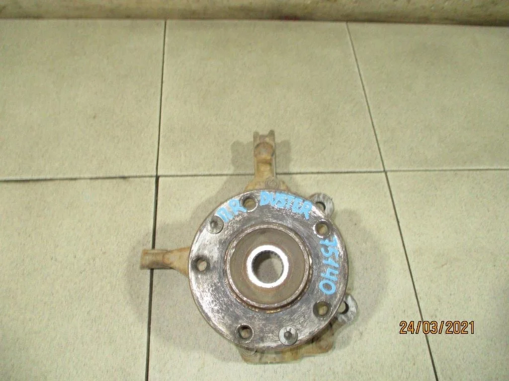 Кулак поворотный передний правый Renault Duster 1 2012