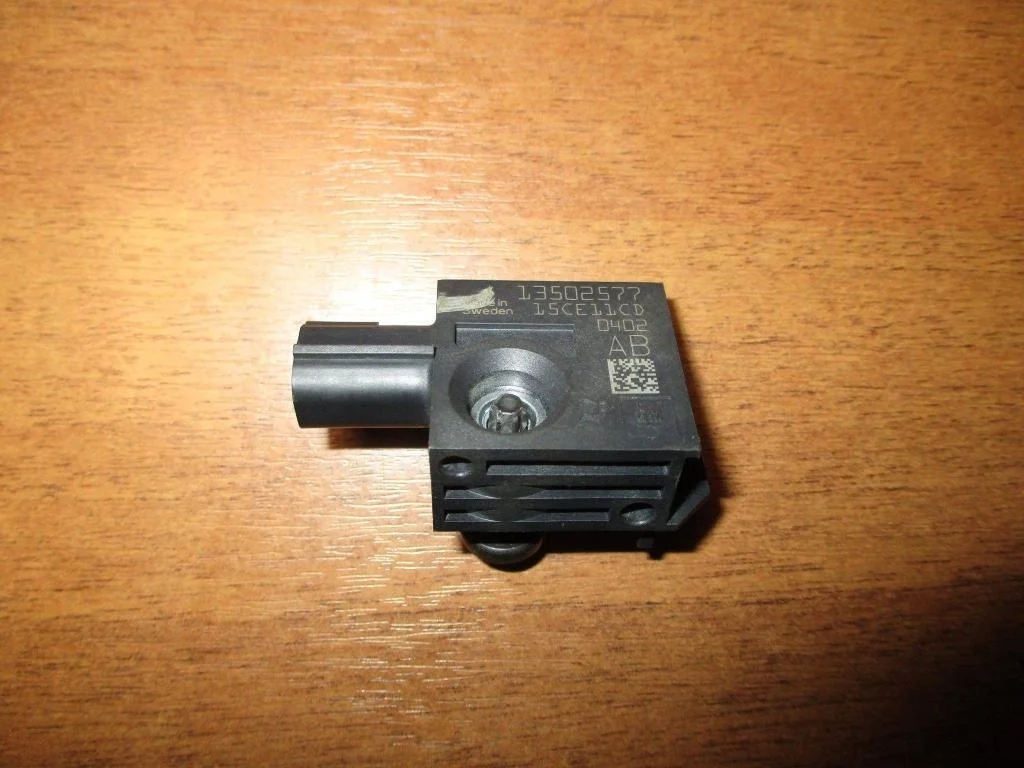 Датчик air bag Chevrolet Cruze J300