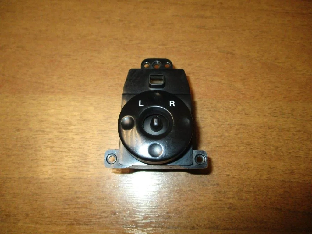 Переключатель регулировки зеркала Kia RIO 2 2006 JB