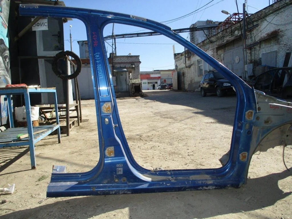 Порог со стойкой правый Renault Logan 1 L90