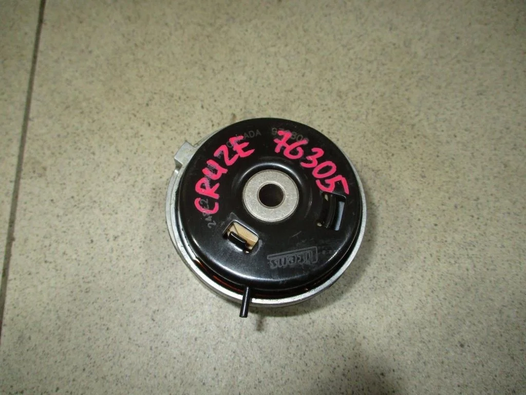 Ролик-натяжитель ремня грм Chevrolet Cruze 2012 J300
