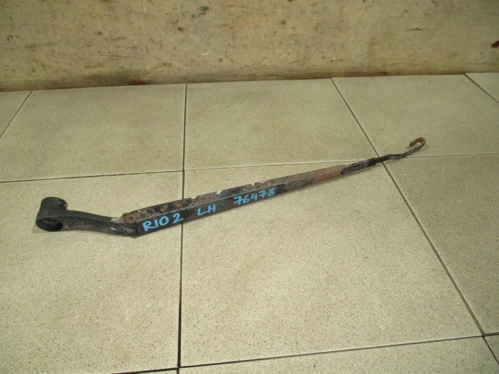 Поводок стеклоочистителя передний левый Kia RIO 2 2006 JB