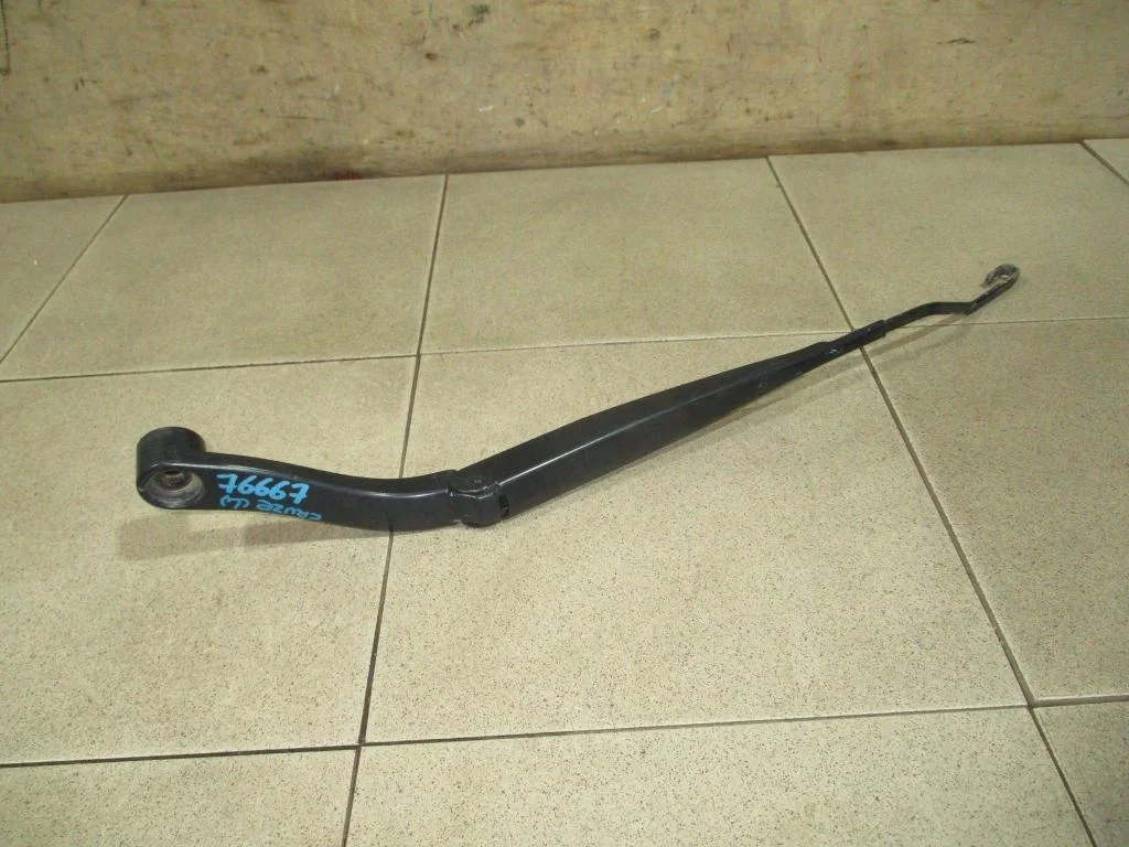 Поводок стеклоочистителя передний левый Chevrolet Cruze 2012 J300