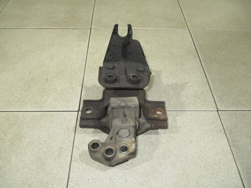 Опора двигателя правая Kia Picanto 1 2006 SA