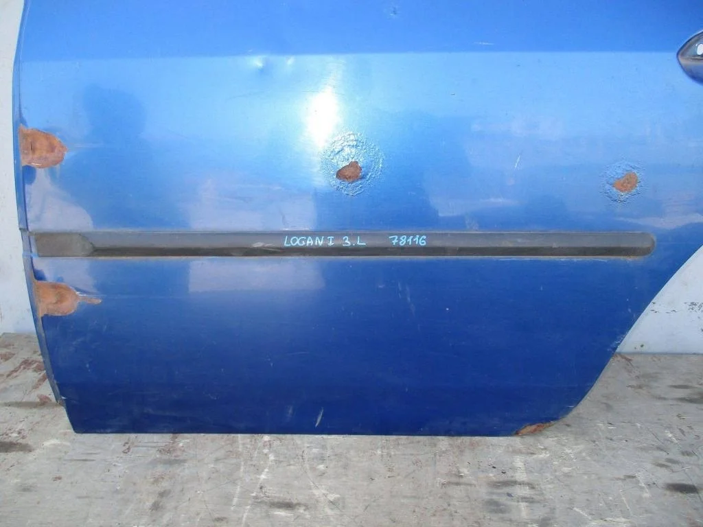 Молдинг задней двери Renault Logan 1 L90