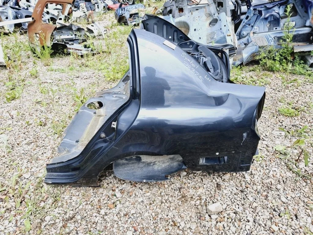 Крыло заднее левое Renault Symbol 1
