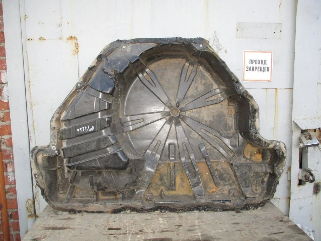 Ниша запасного колеса Renault Megane 2 2008