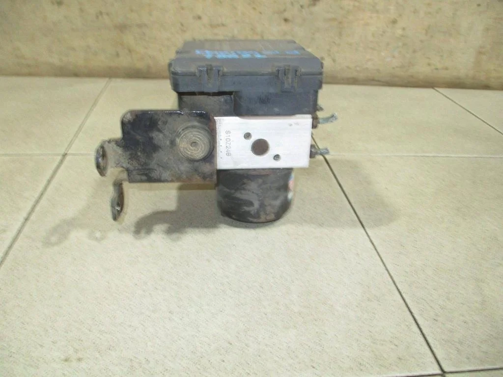 Блок abs Hyundai Elantra 2001 XD