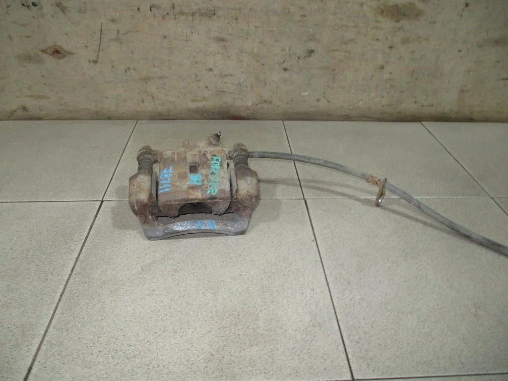 Суппорт задний правый Subaru Forester S12, SH