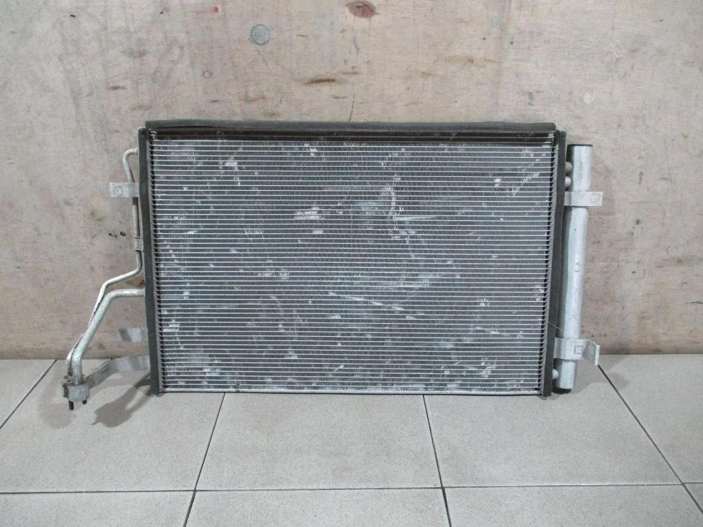 Радиатор кондиционера Hyundai Solaris 1 RB