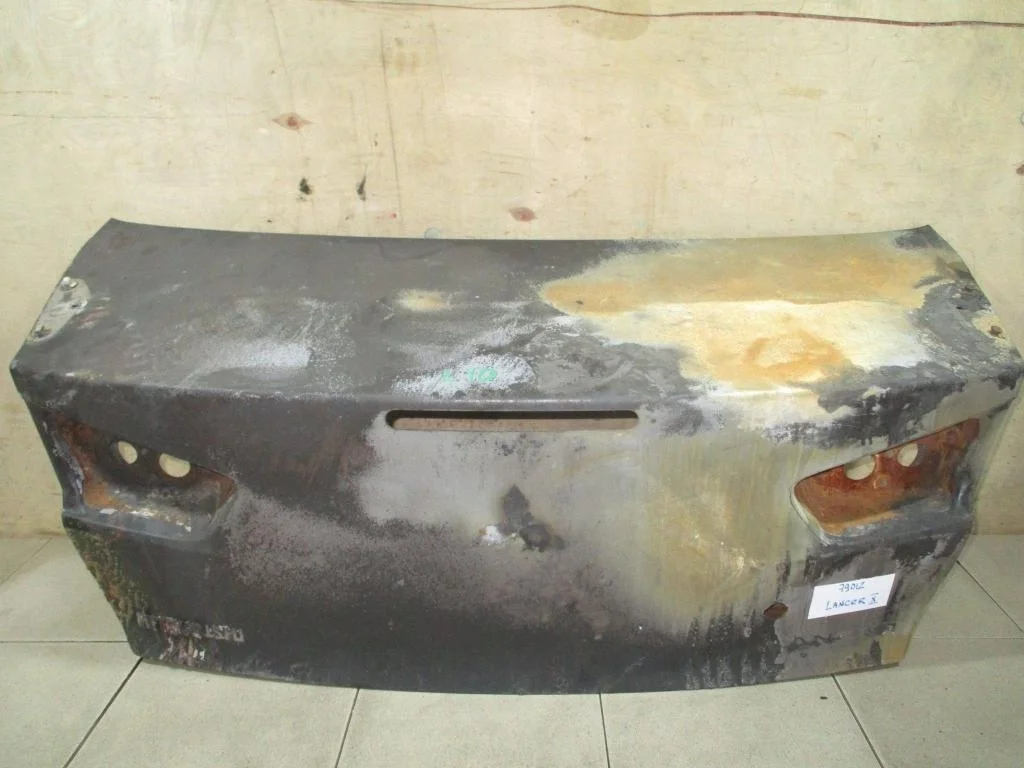 Крышка багажника Mitsubishi Lancer 10 2007 CY