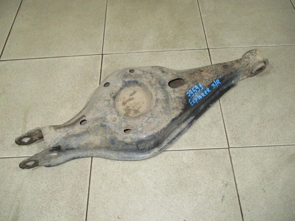 Рычаг задний нижний Ford Explorer 2013 U502