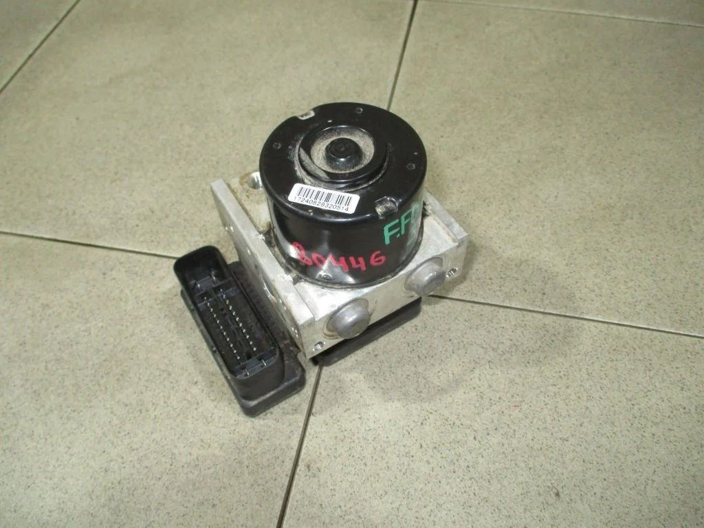Блок abs Ford Focus 2012 3