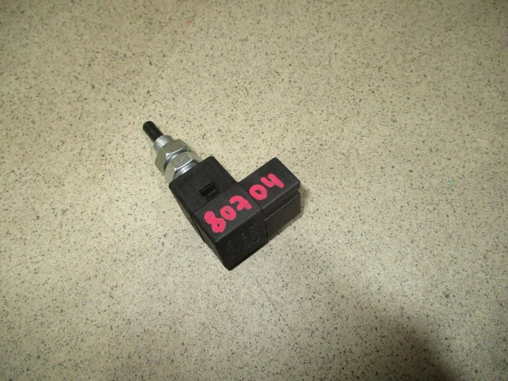 Датчик педали сцепления Kia Sportage 3 2015 SL