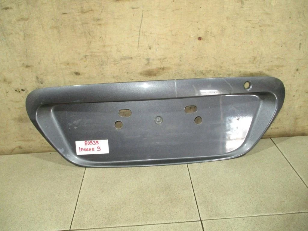 Накладка крышки багажника Mitsubishi Lancer 9 2009 CS