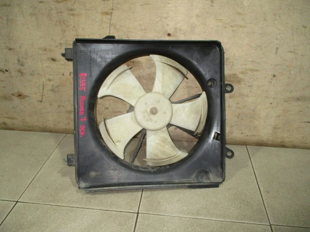 Вентилятор радиатора Honda Accord 7 2005 CL