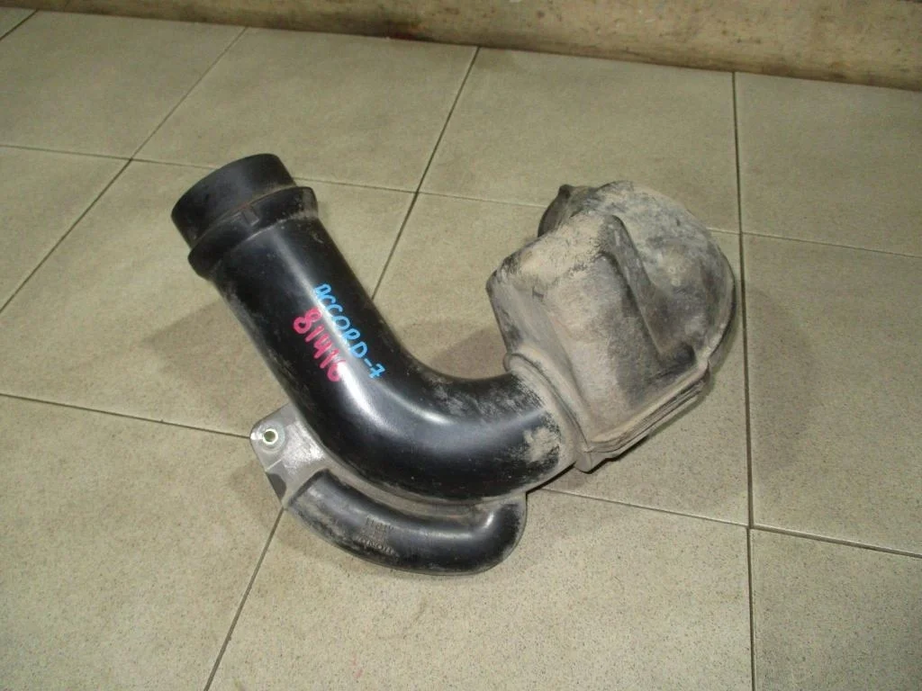 Воздуховод Honda Accord 7 2005 CL