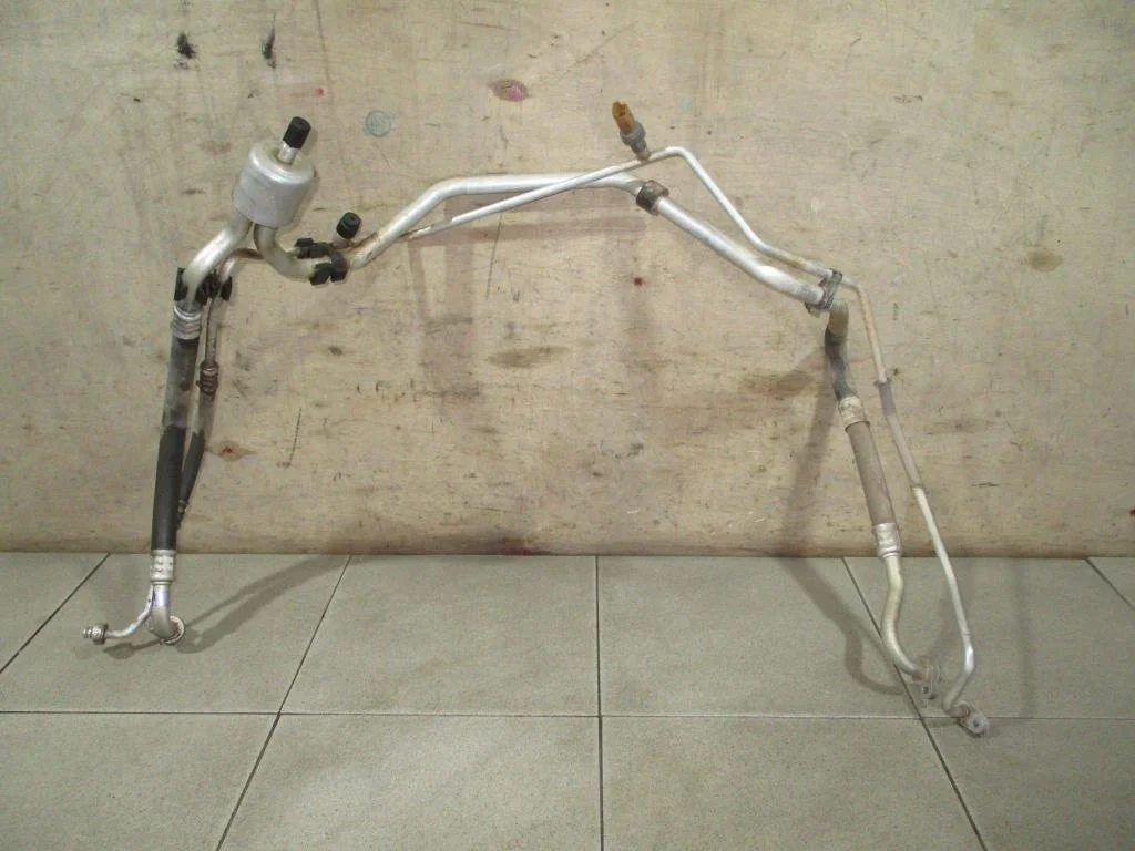 Трубка кондиционера Citroen C4 2013 B7