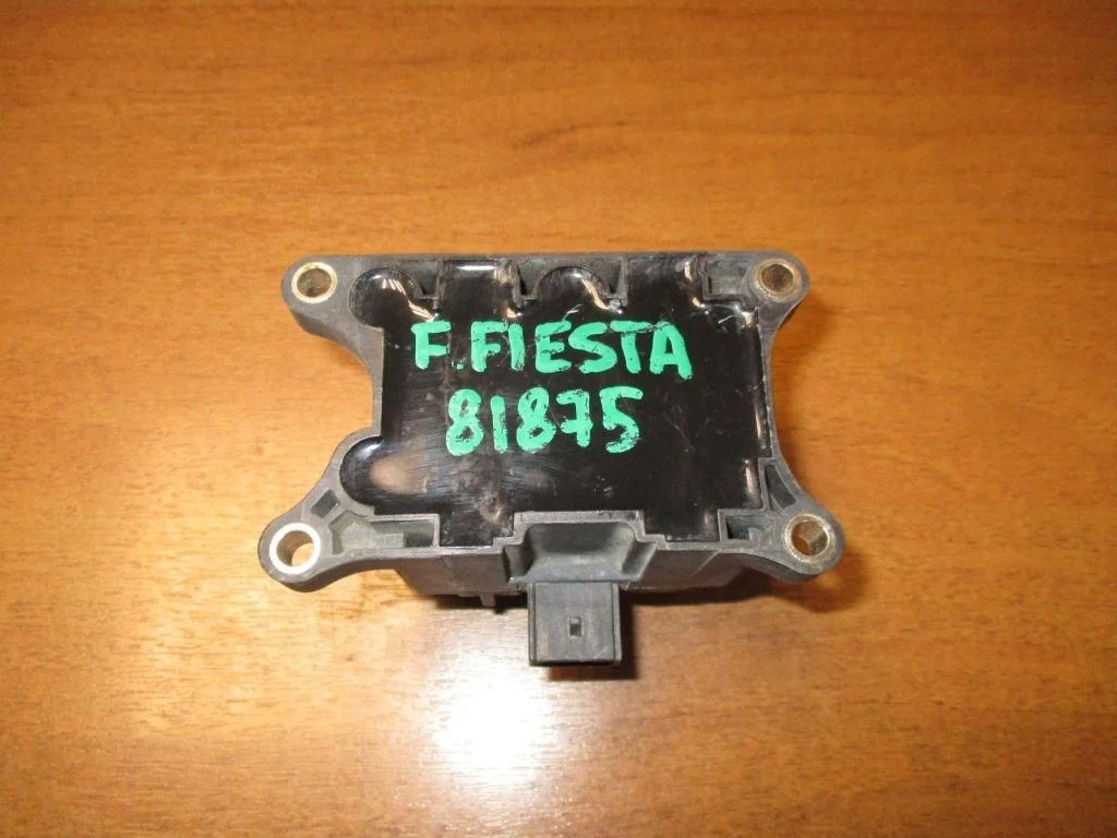 Катушка зажигания Ford Fiesta 2017 6