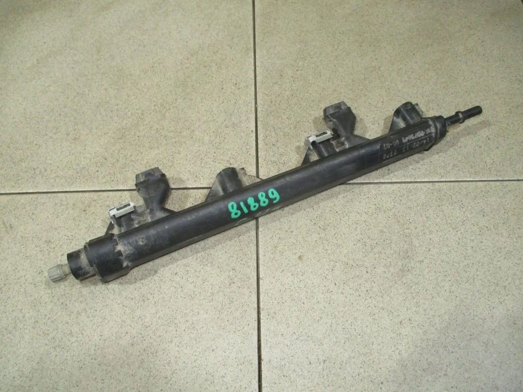 Рейка топливная Citroen C4 2013 B7