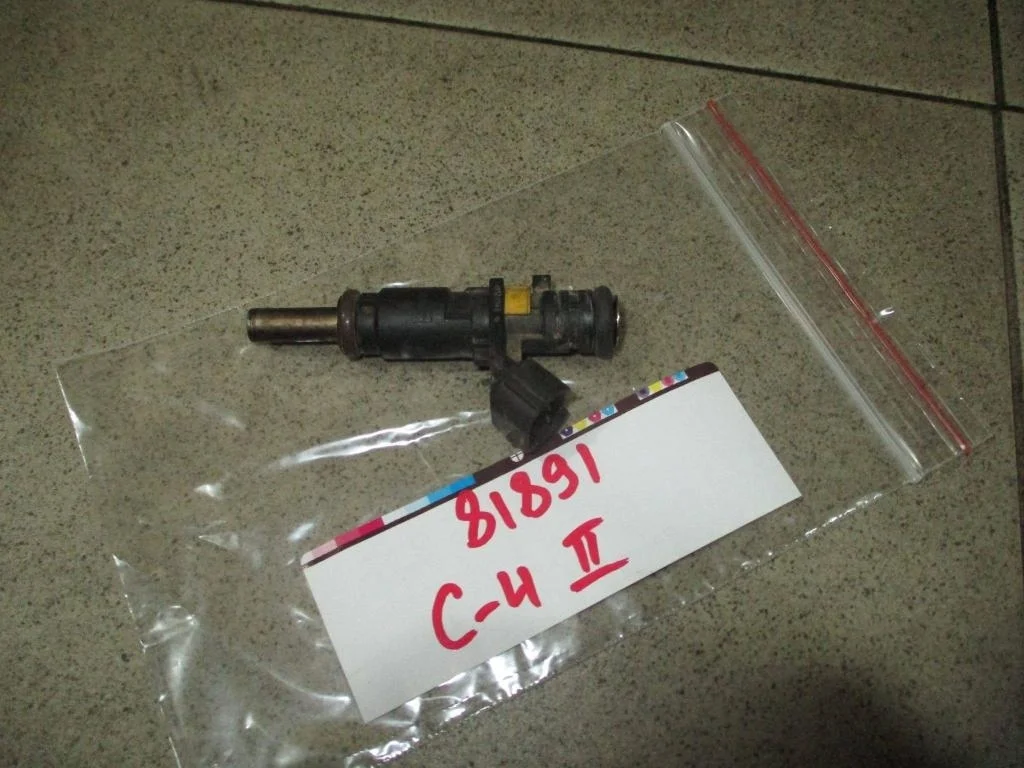 Форсунка топливная Citroen C4 2013 B7