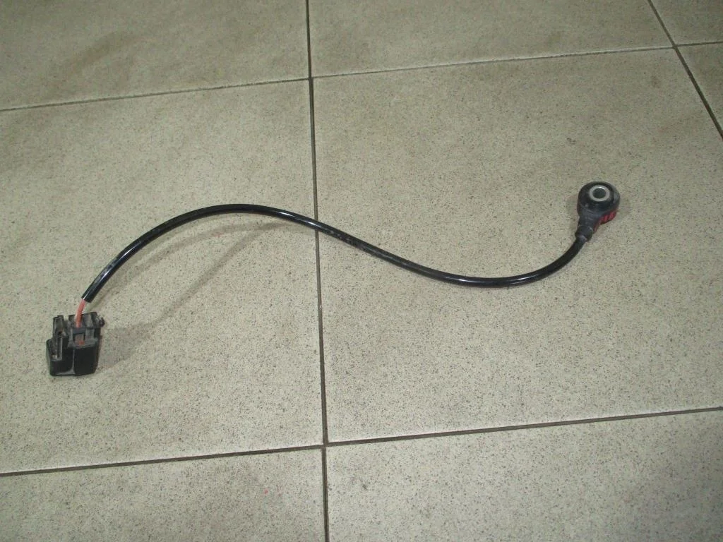 Датчик детонации Ford Fiesta 2017 6