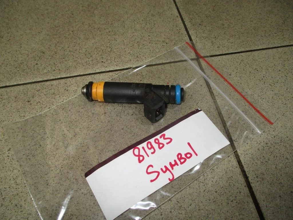 Форсунка топливная Renault Symbol 1