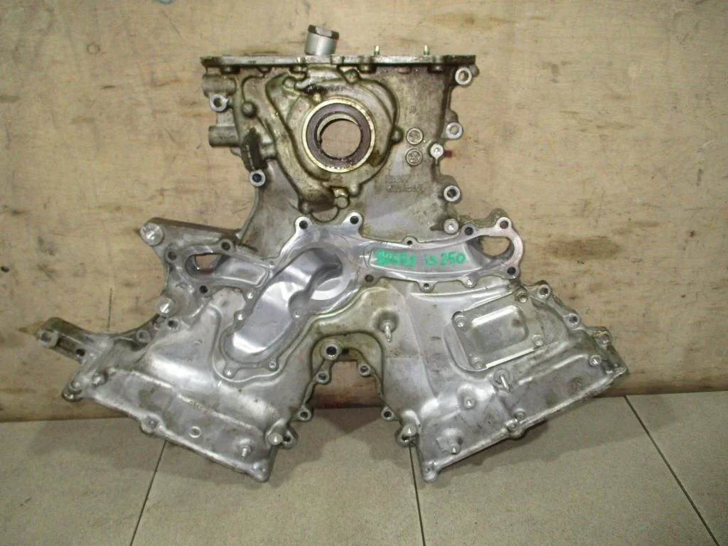 Крышка двигателя передняя Lexus IS250 2015 XE30